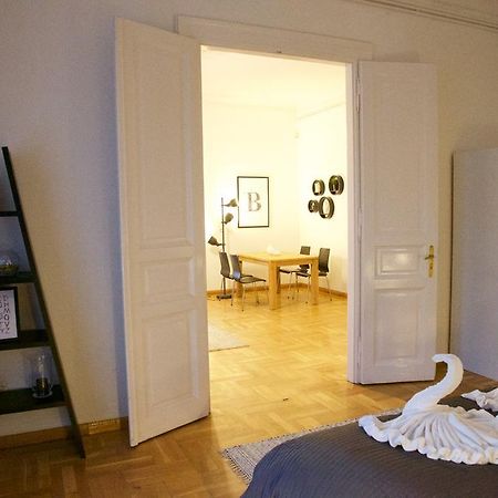 Five Season'S Apartment Budapest Esterno foto